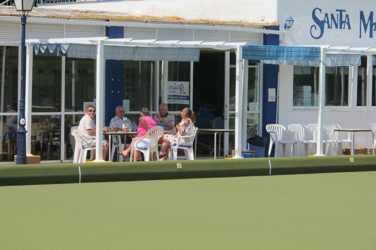 Apartamento En Los Patios De Santa Maria Golf Marbella Buitenkant foto