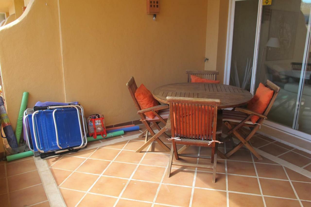 Apartamento En Los Patios De Santa Maria Golf Marbella Buitenkant foto